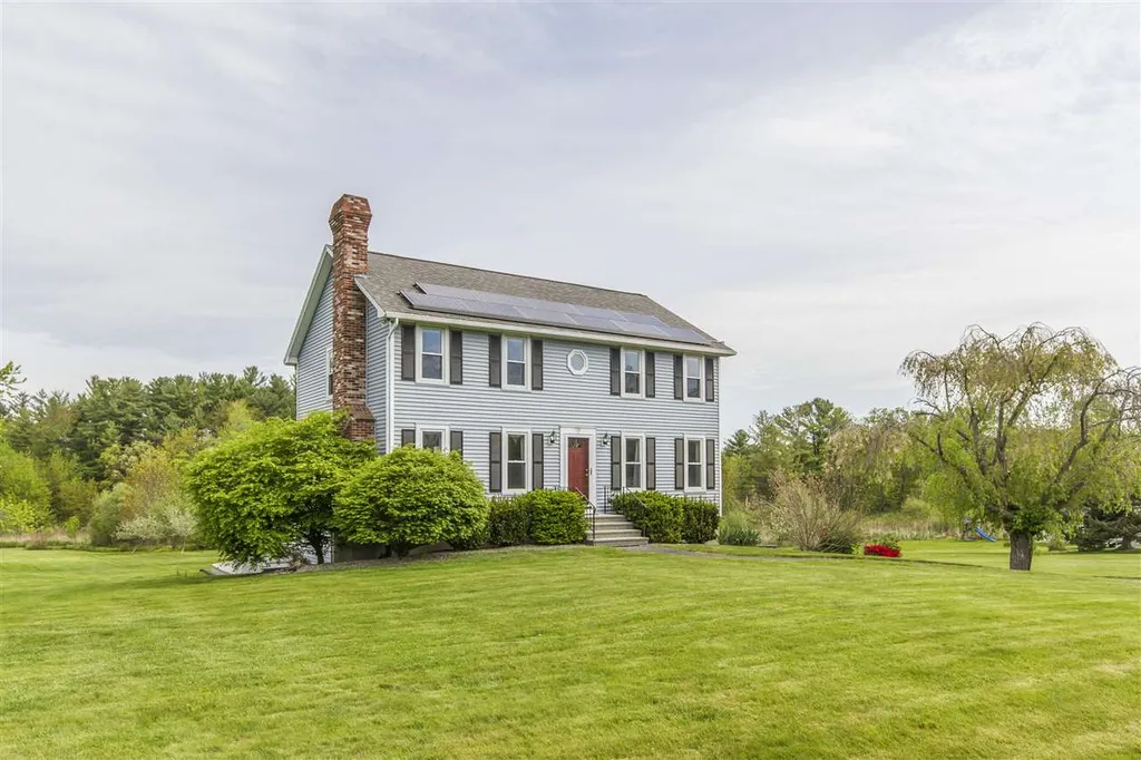 15 Adams Pond Road Derry NH 03038
