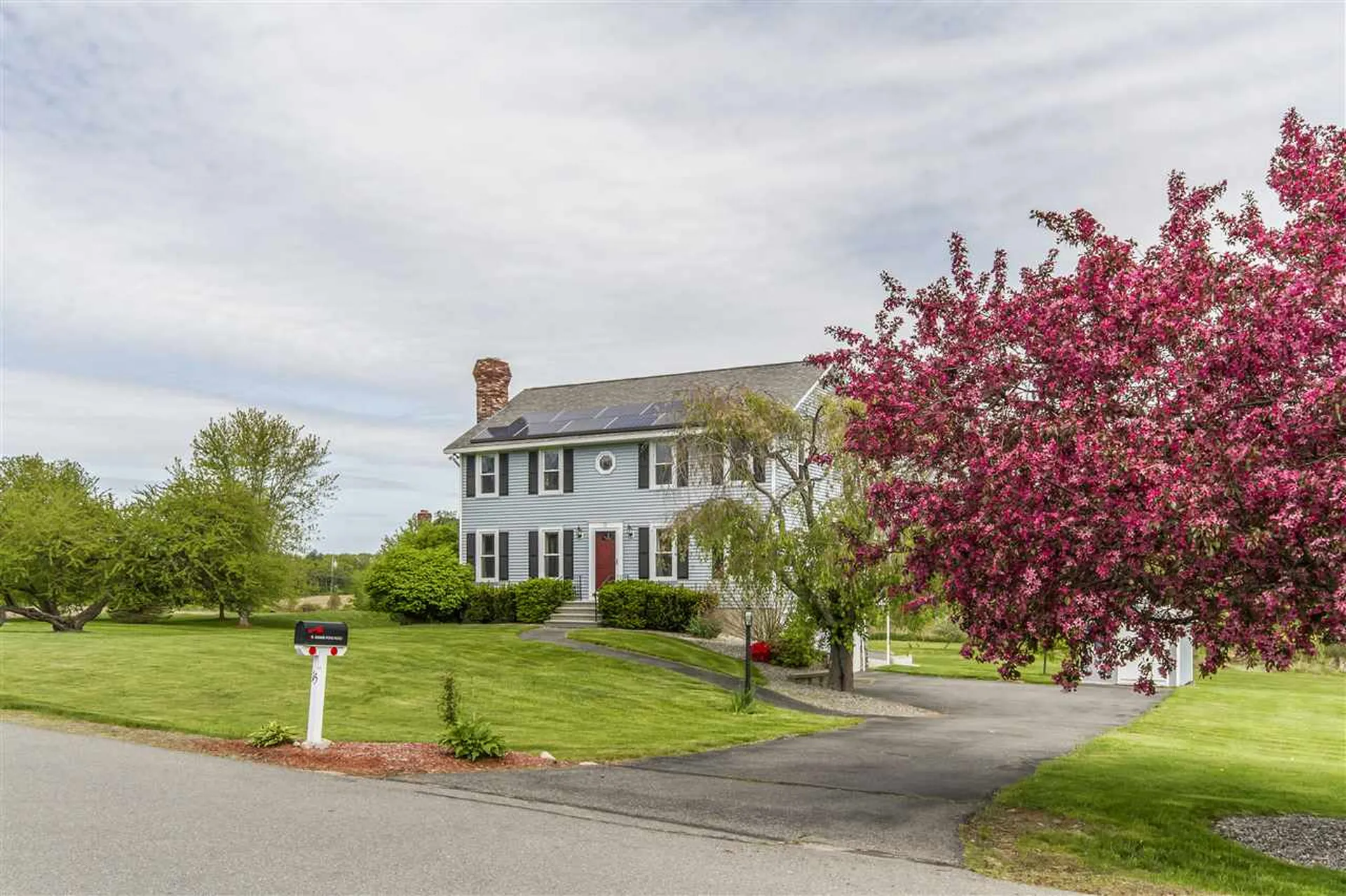 15 Adams Pond Road Derry NH 03038