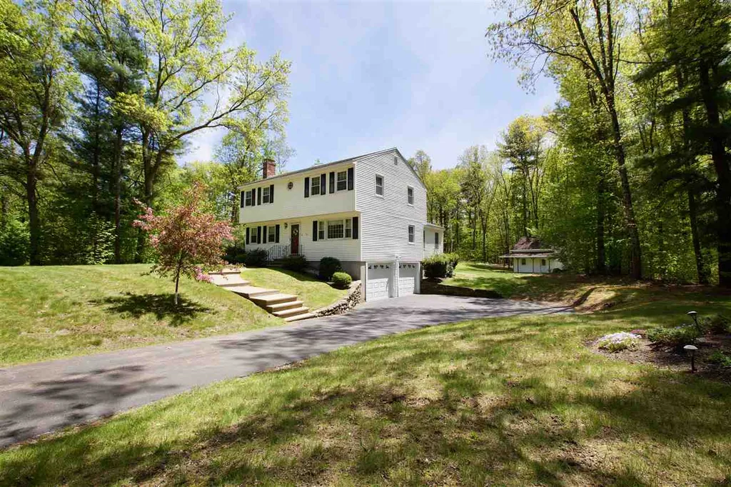 5 Thornton Road Londonderry NH 03053