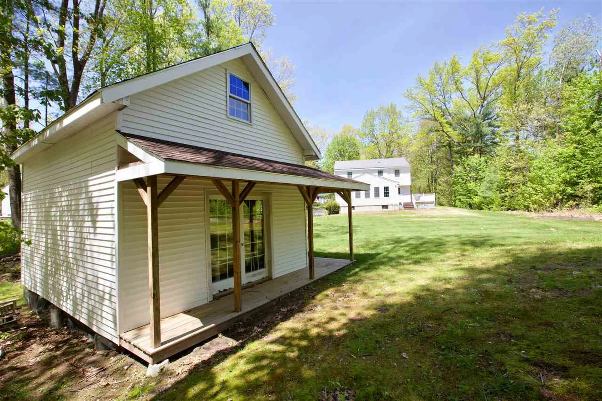 5 Thornton Road Londonderry NH 03053