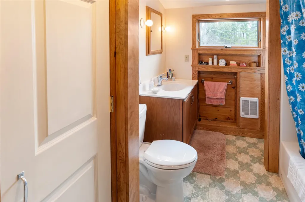 276 County Road Greenfield NH 03047
