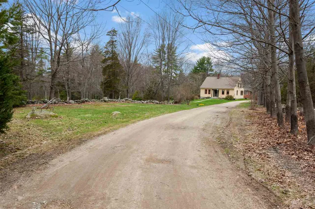 276 County Road Greenfield NH 03047