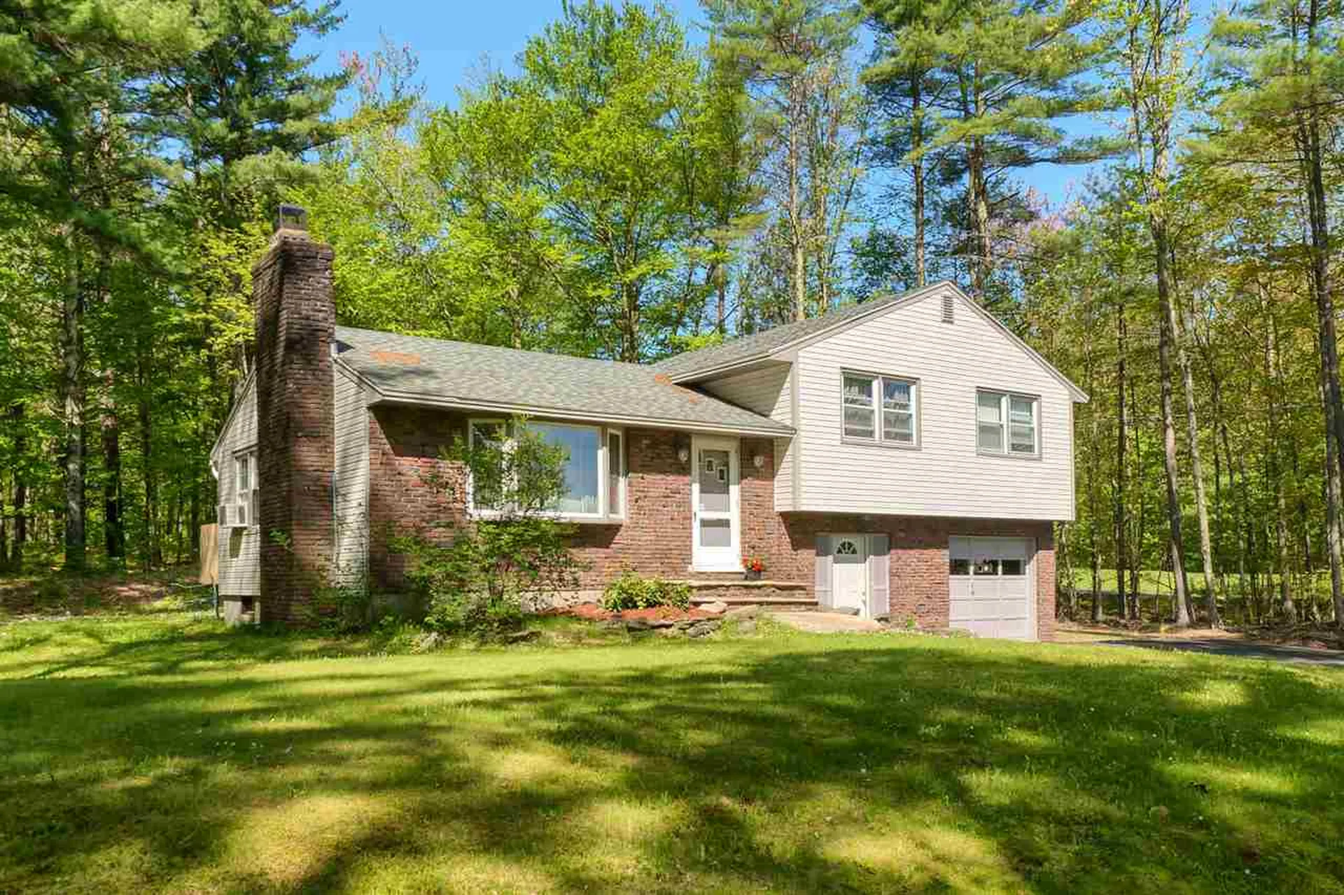 33 Perkins Road Londonderry NH 03053