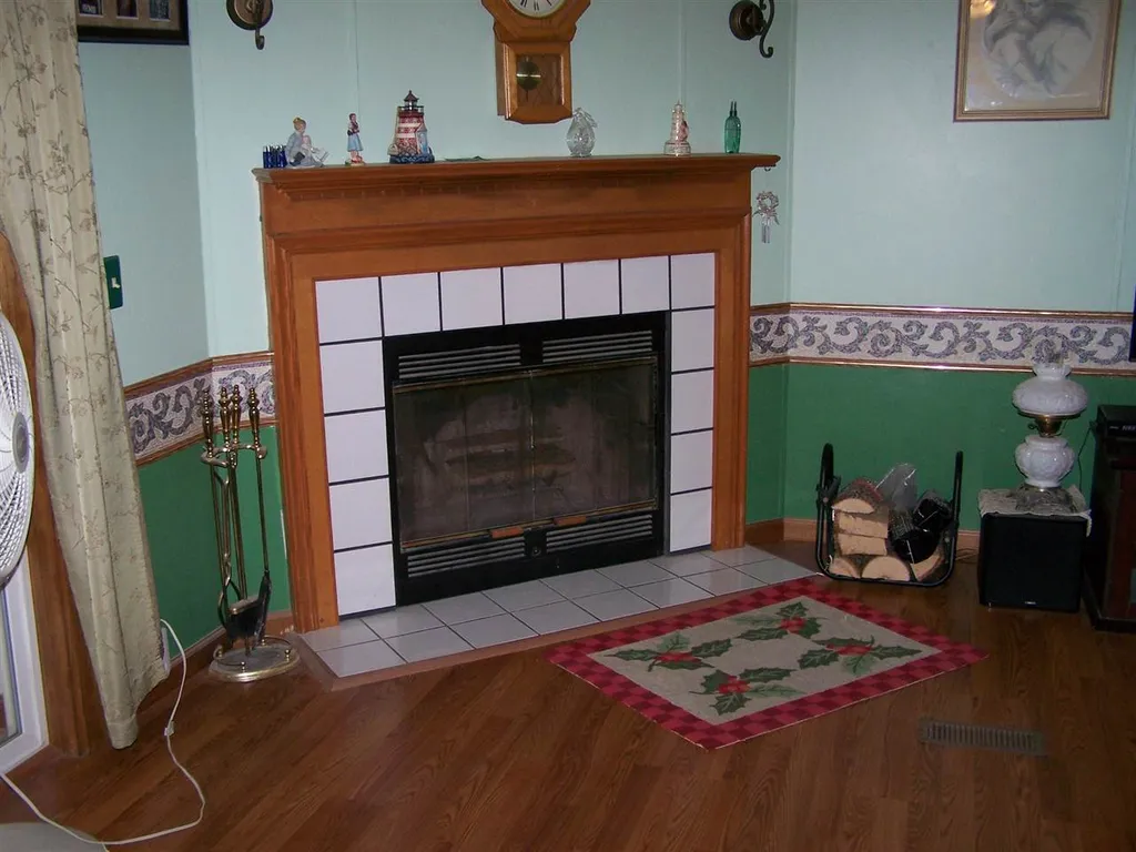 12 Joyce Drive Raymond NH 03077