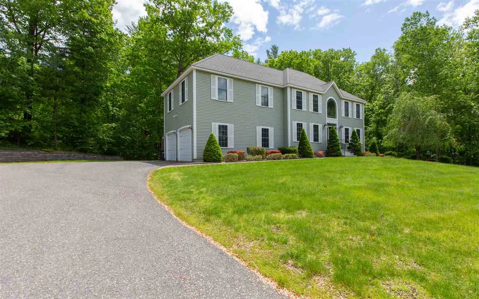 1 Beaver Lake Avenue Derry NH 03038