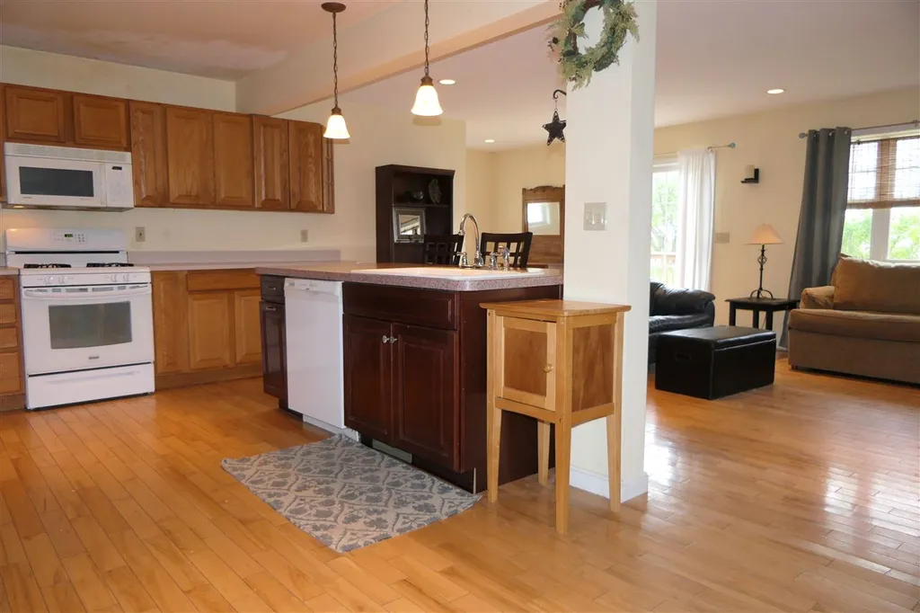 27 Hunting Ridge Lane Milton VT 05468