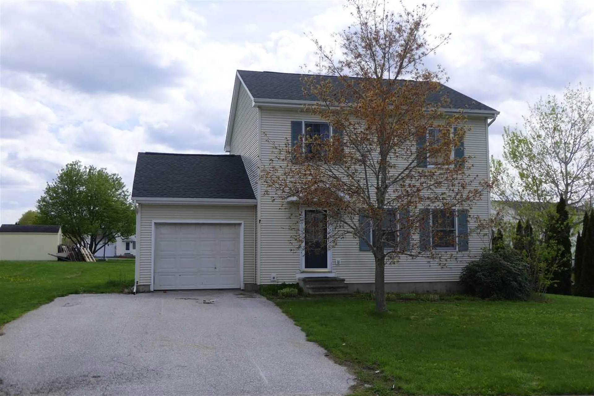 27 Hunting Ridge Lane Milton VT 05468