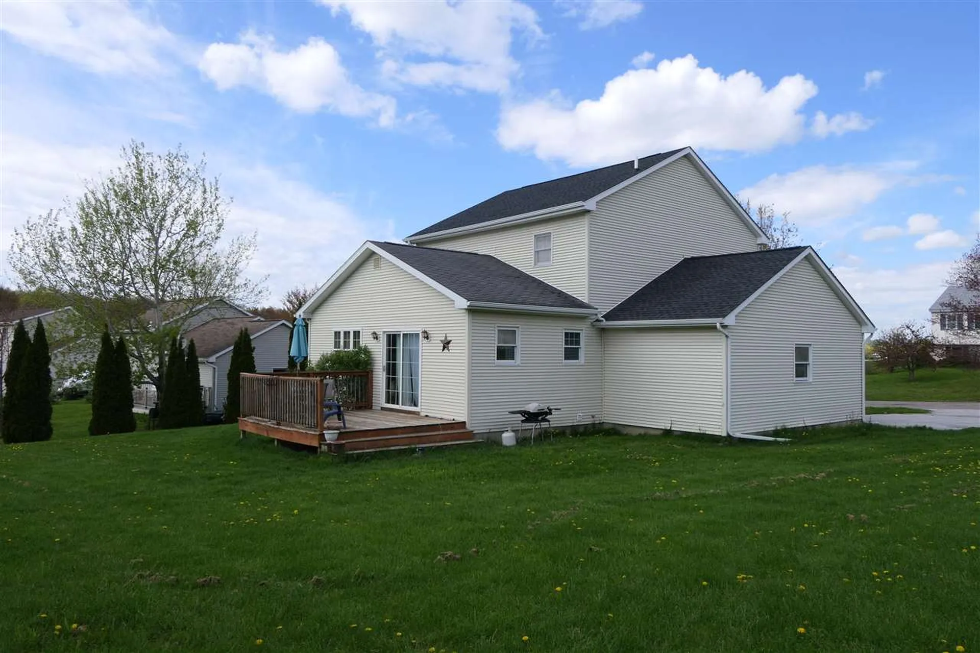 27 Hunting Ridge Lane Milton VT 05468