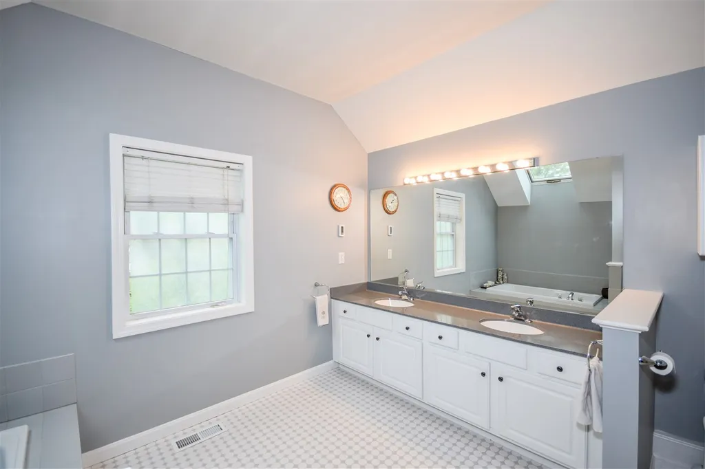 73 Cottonwood Drive Dover NH 03820