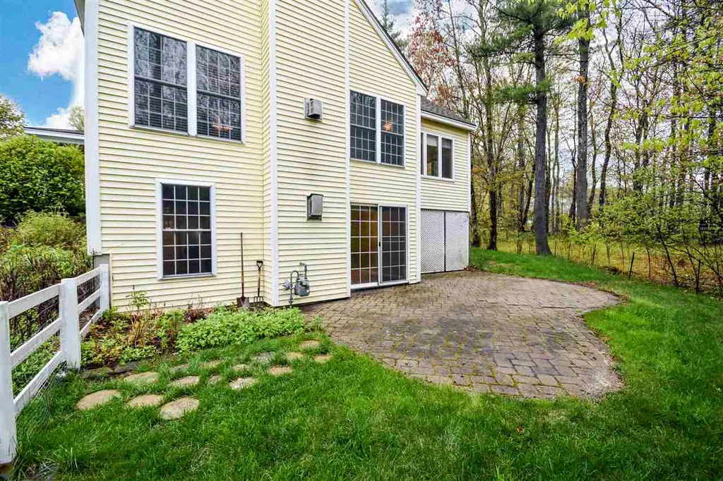 73 Cottonwood Drive Dover NH 03820