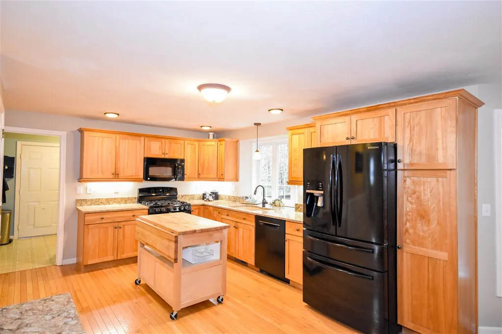 73 Cottonwood Drive Dover NH 03820