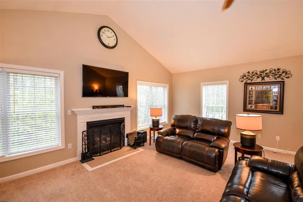 73 Cottonwood Drive Dover NH 03820