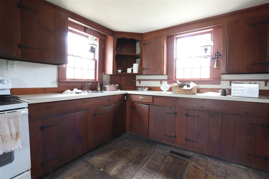246 Old West Road Barnet VT 05821