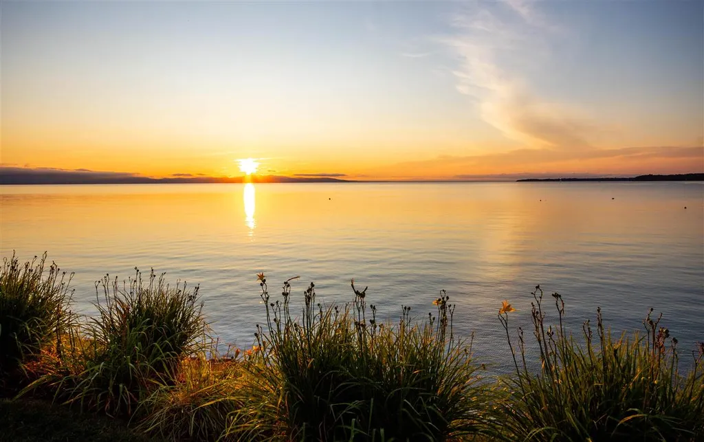 17 Harbor Watch Road Burlington VT 05401