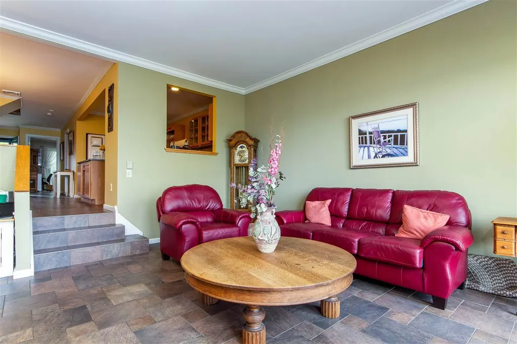 17 Harbor Watch Road Burlington VT 05401