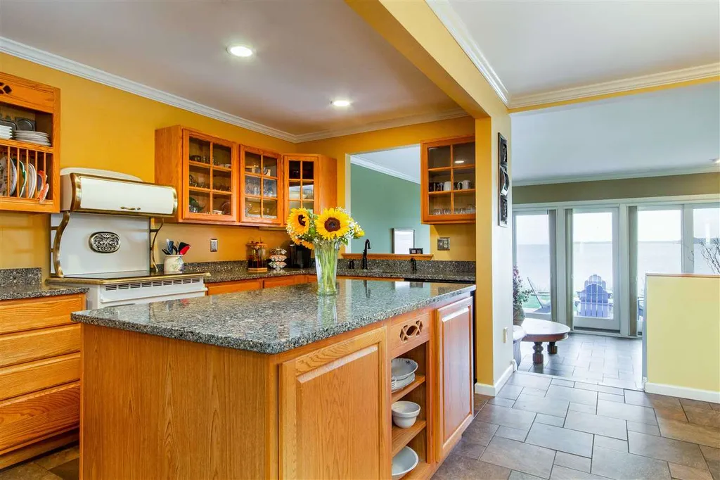 17 Harbor Watch Road Burlington VT 05401