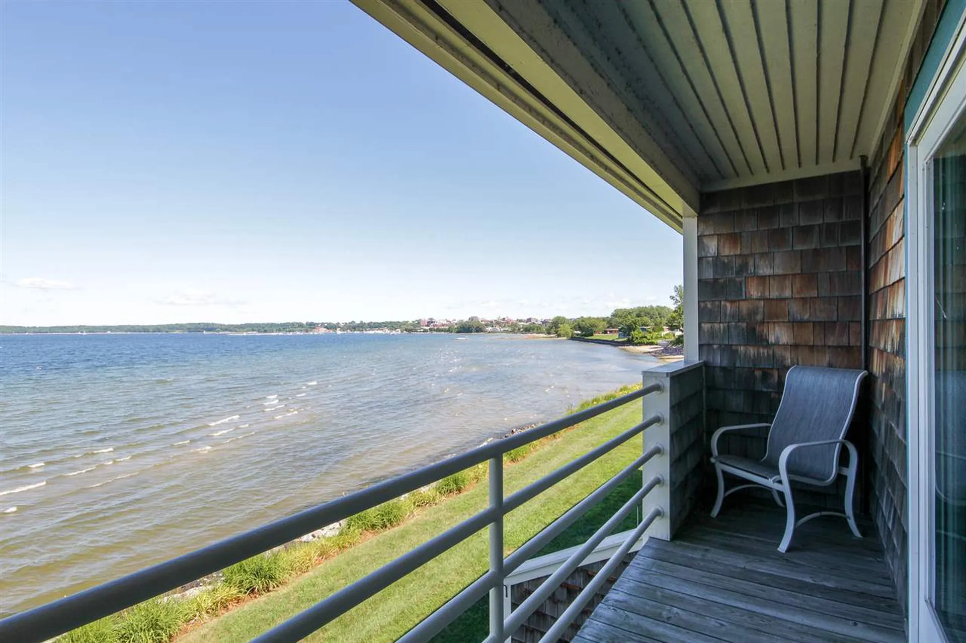 17 Harbor Watch Road Burlington VT 05401