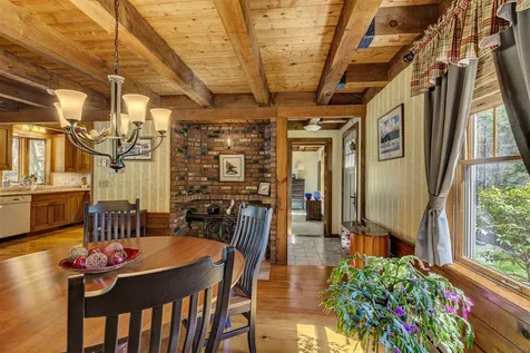 276 Lake Avenue Sunapee NH 03782