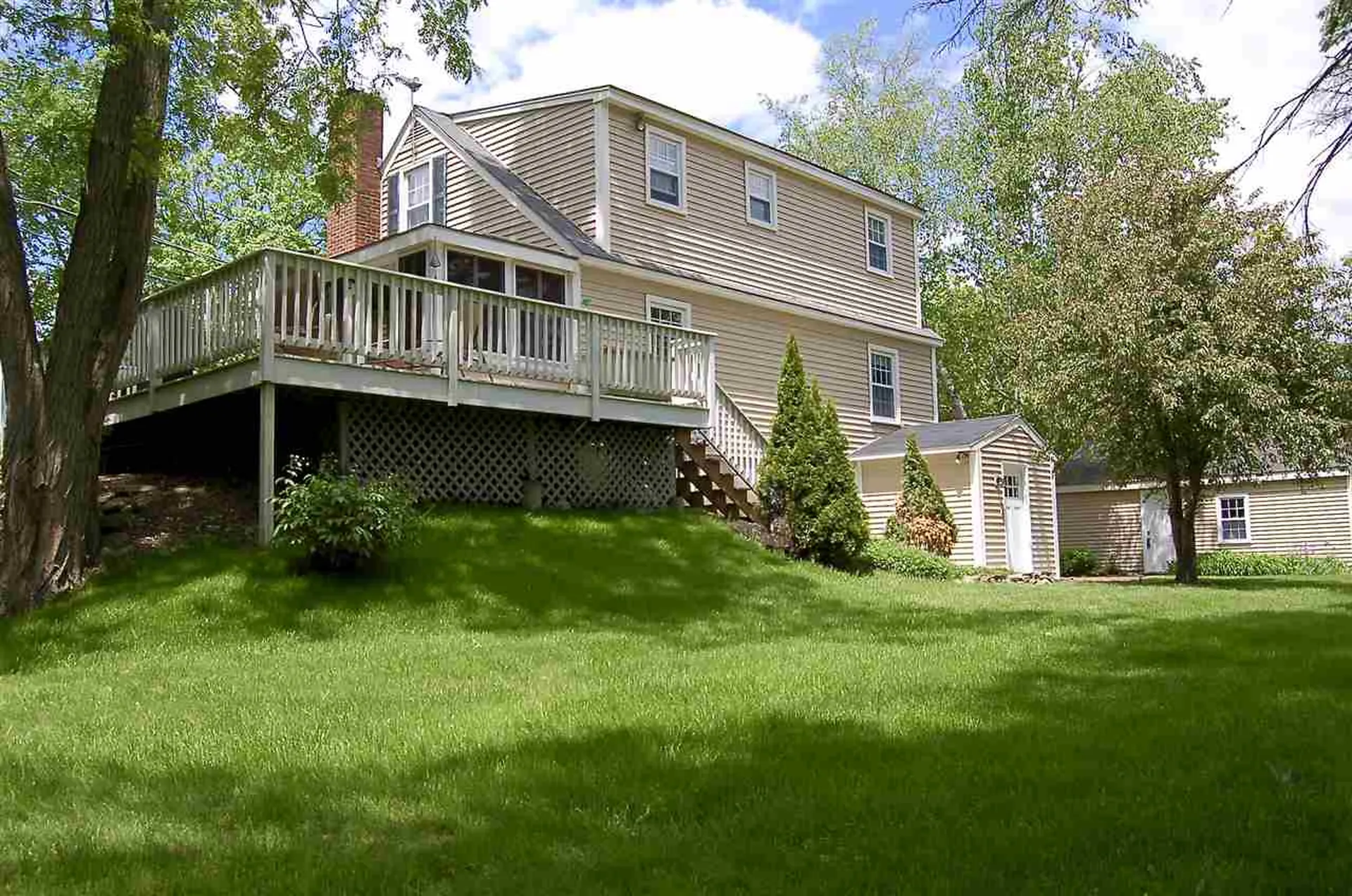 10 Main Street Hollis NH 03049