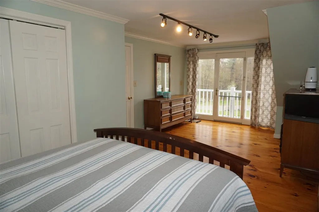 339 Church Road Pembroke NH 03275
