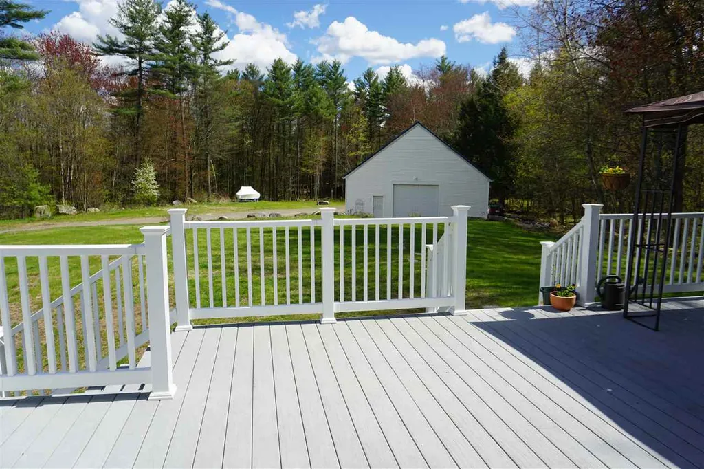 339 Church Road Pembroke NH 03275