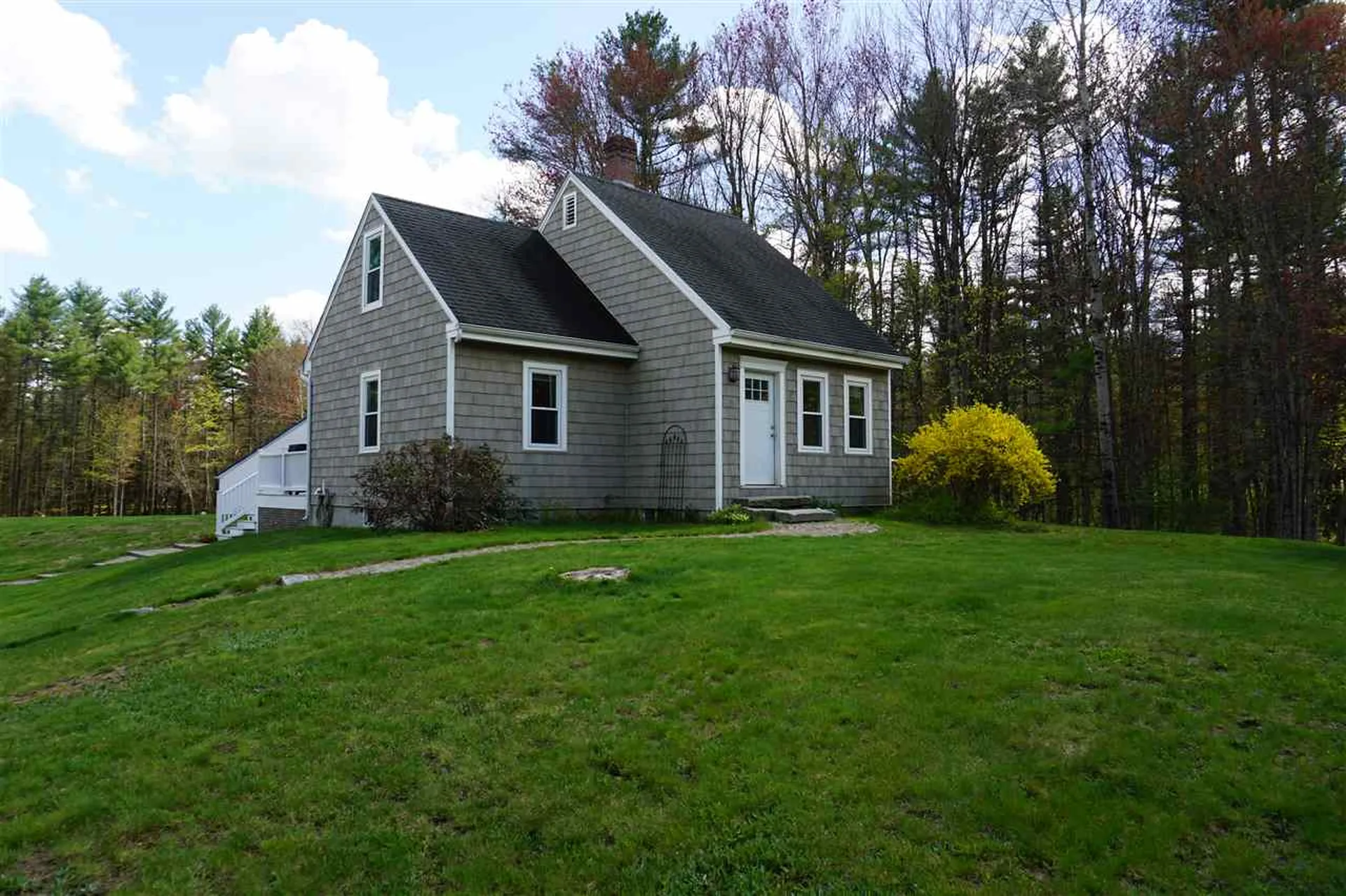 339 Church Road Pembroke NH 03275