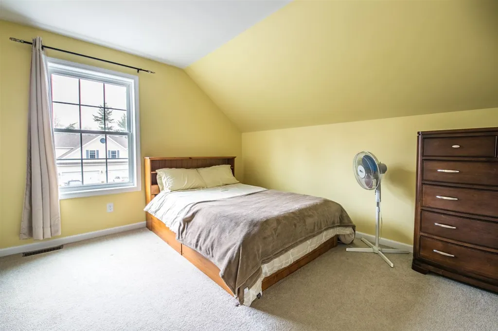 263 Fox Run Colchester VT 05446