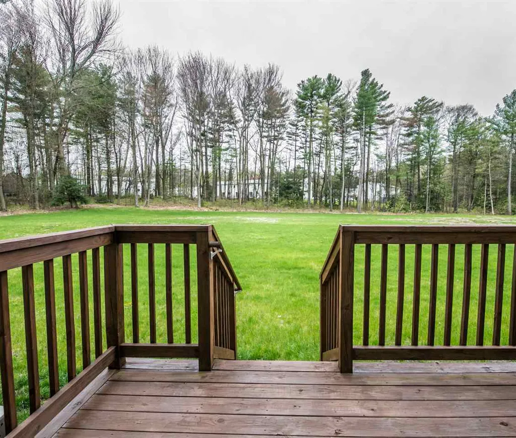 263 Fox Run Colchester VT 05446