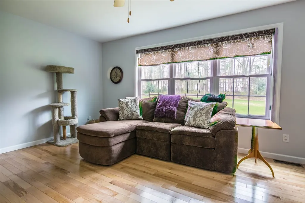 263 Fox Run Colchester VT 05446