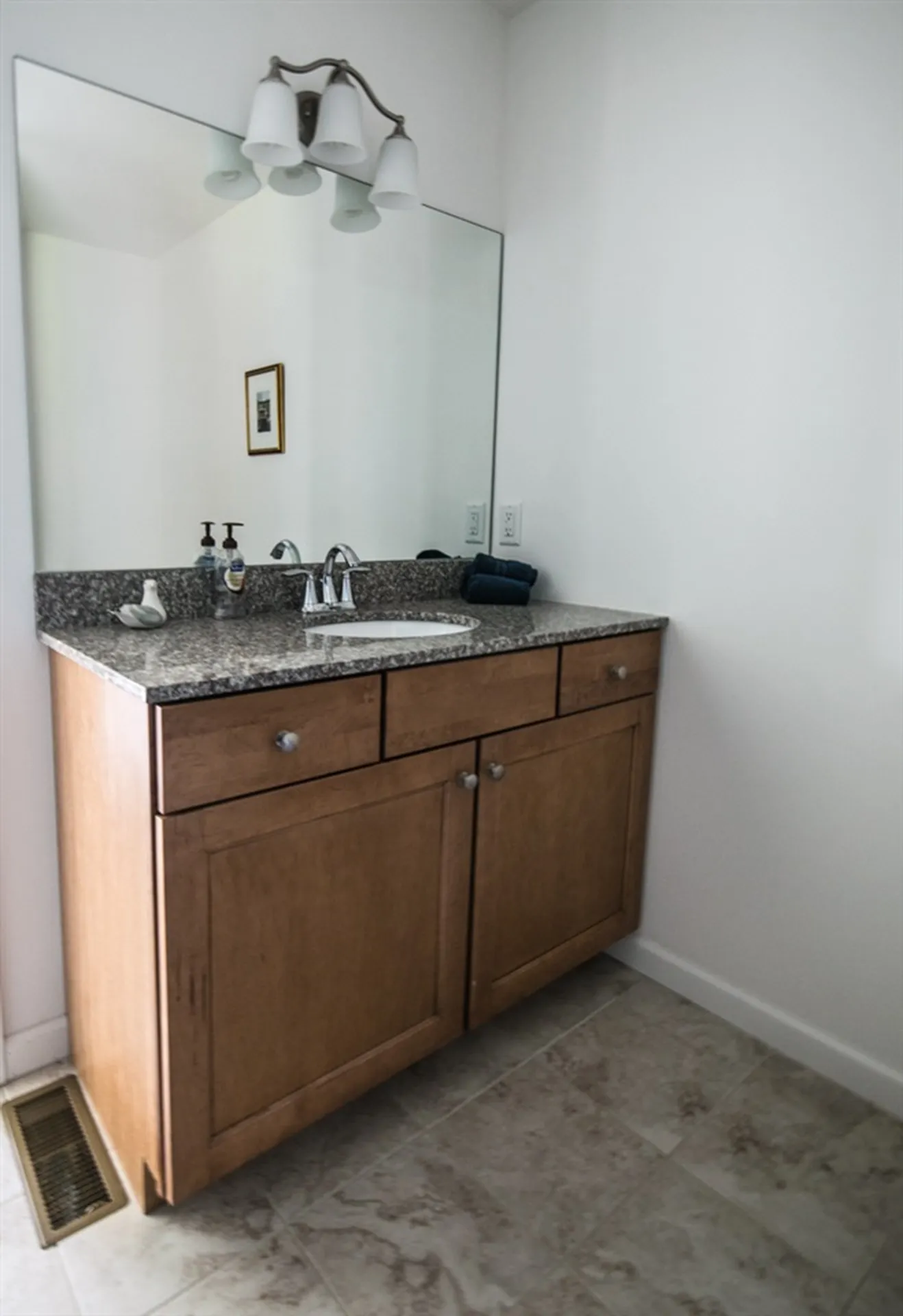 263 Fox Run Colchester VT 05446