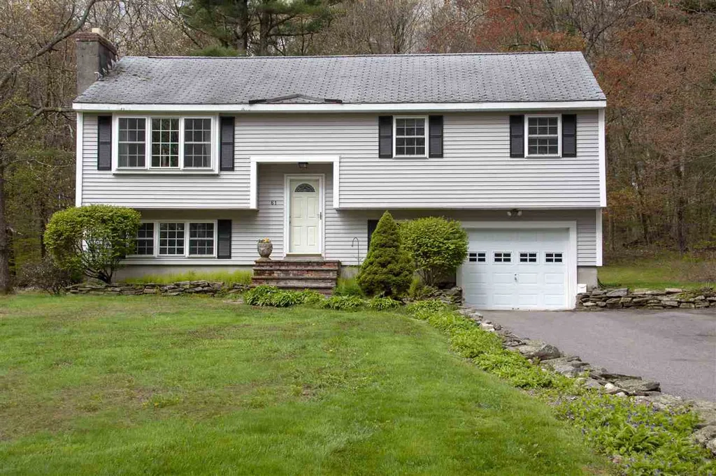 61 Warner Hill Road Derry NH 03038