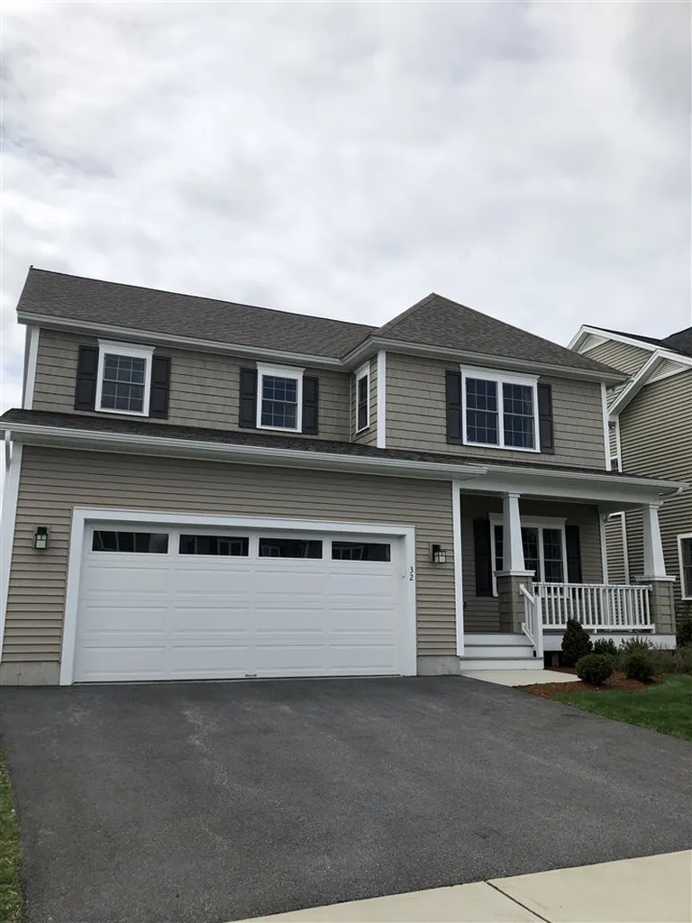 32 Sommerfield Avenue South Burlington VT 05403