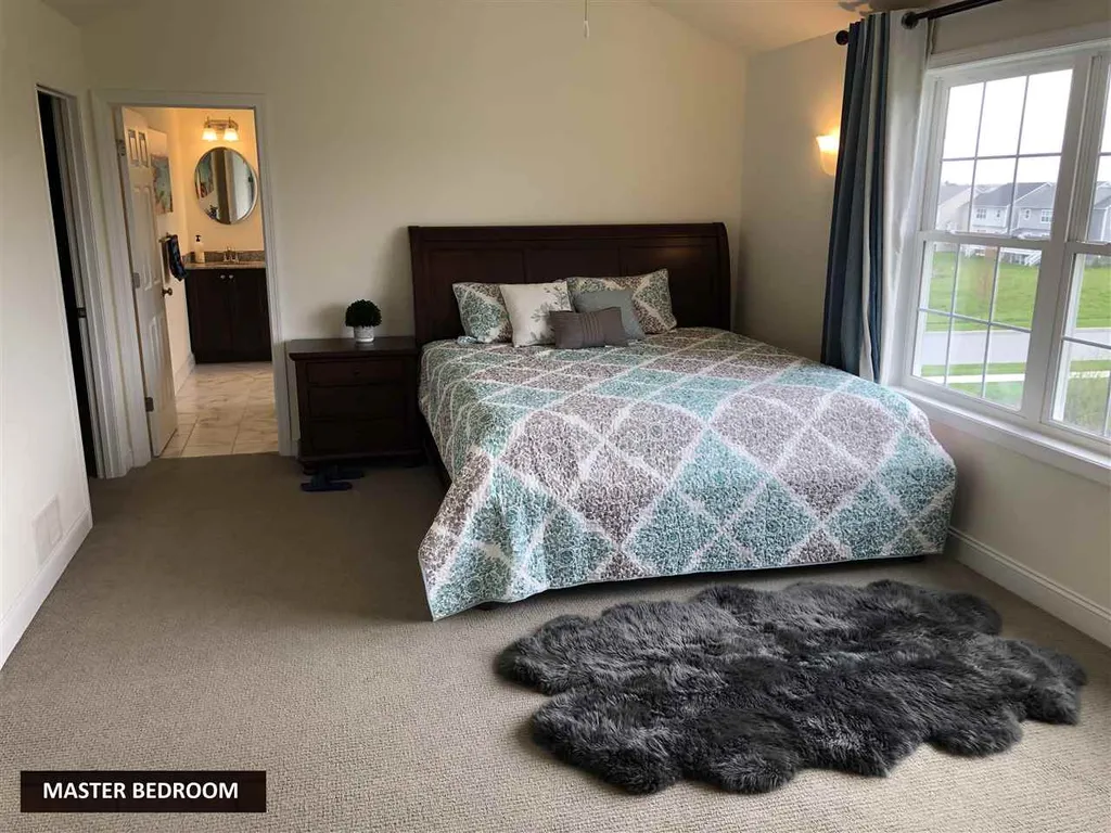 32 Sommerfield Avenue South Burlington VT 05403