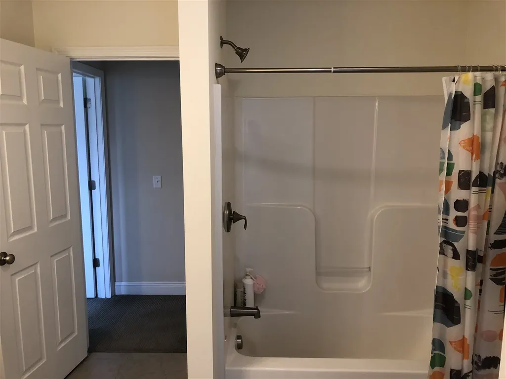 32 Sommerfield Avenue South Burlington VT 05403