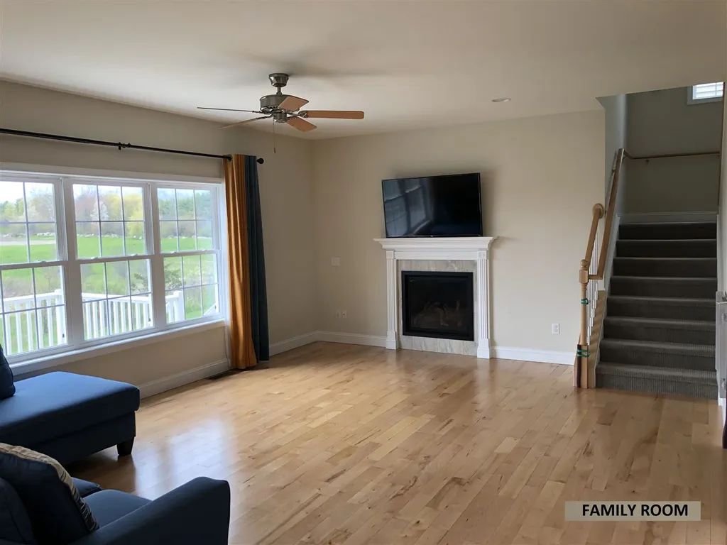 32 Sommerfield Avenue South Burlington VT 05403