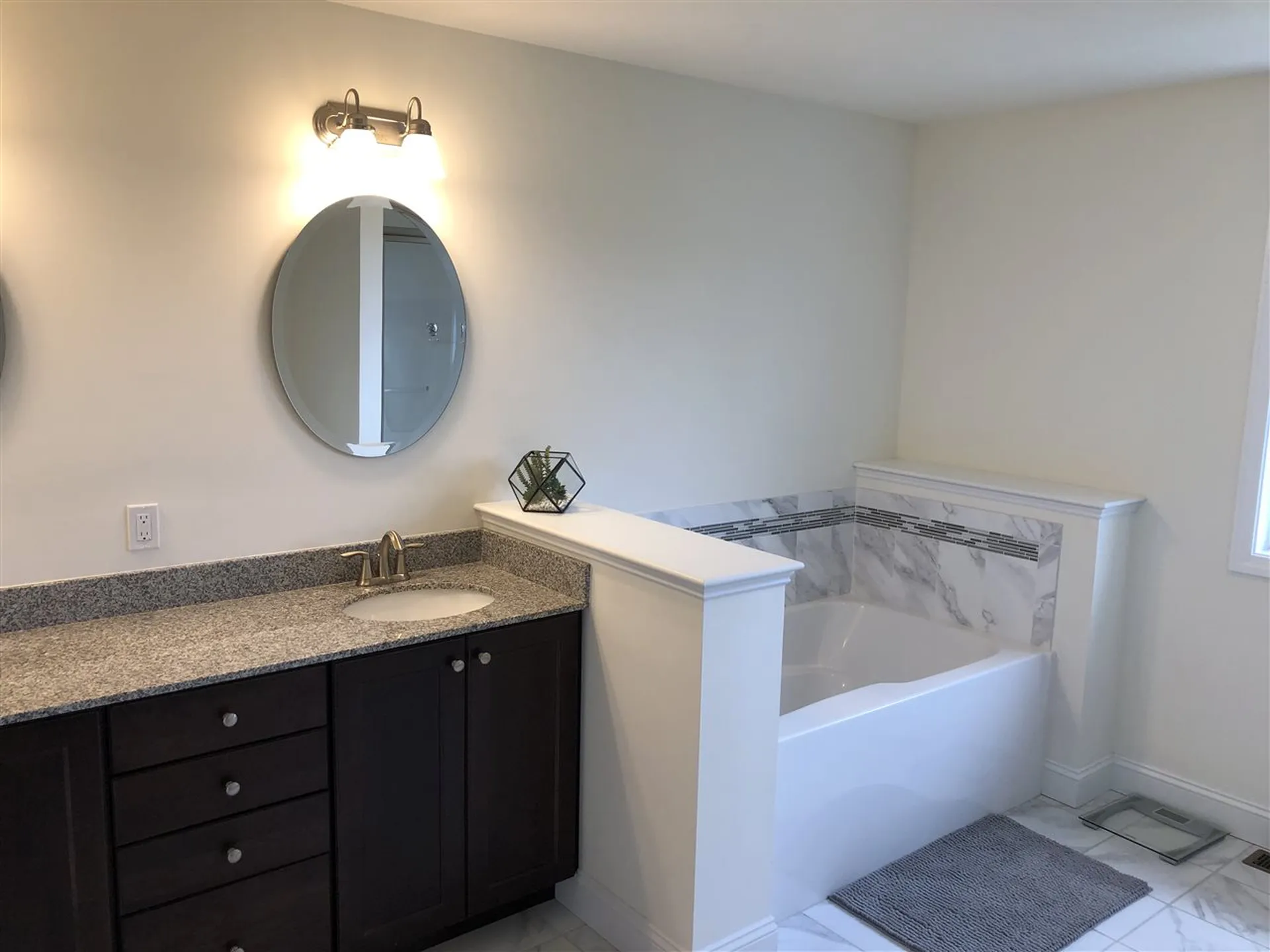 32 Sommerfield Avenue South Burlington VT 05403