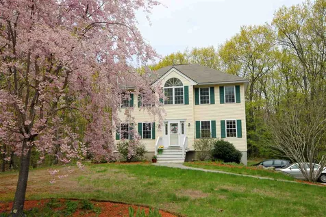 145 Wells Village Road Chester NH 03036
