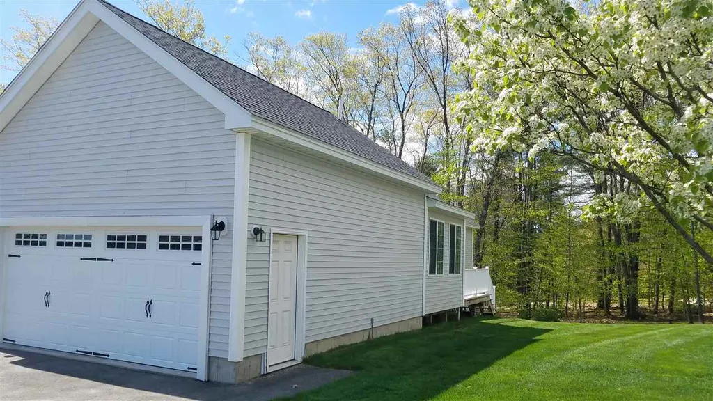 49 Cielo Drive Dover NH 03820