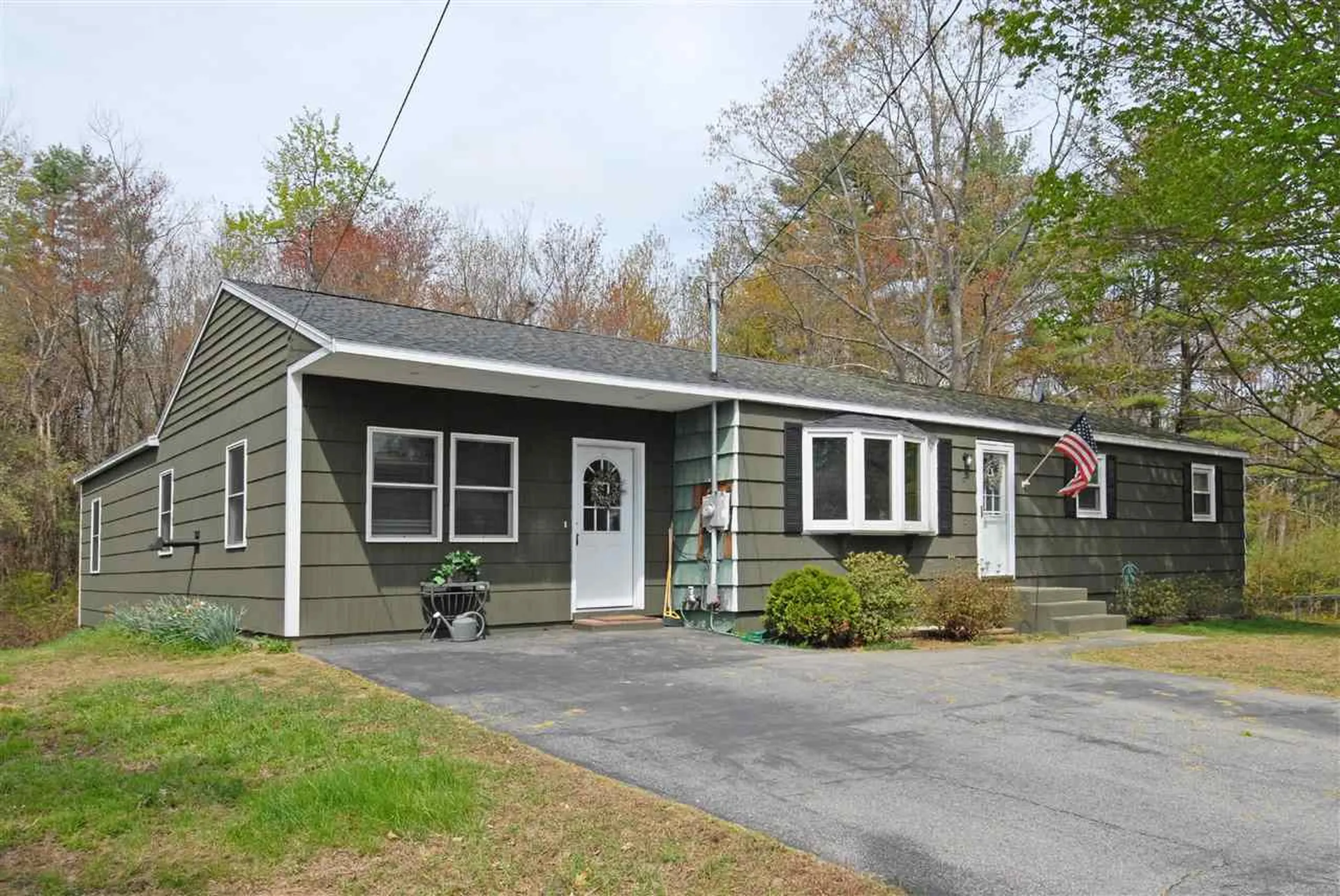 27 Strafford Road Dover NH 03820