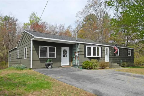27 Strafford Road Dover NH 03820