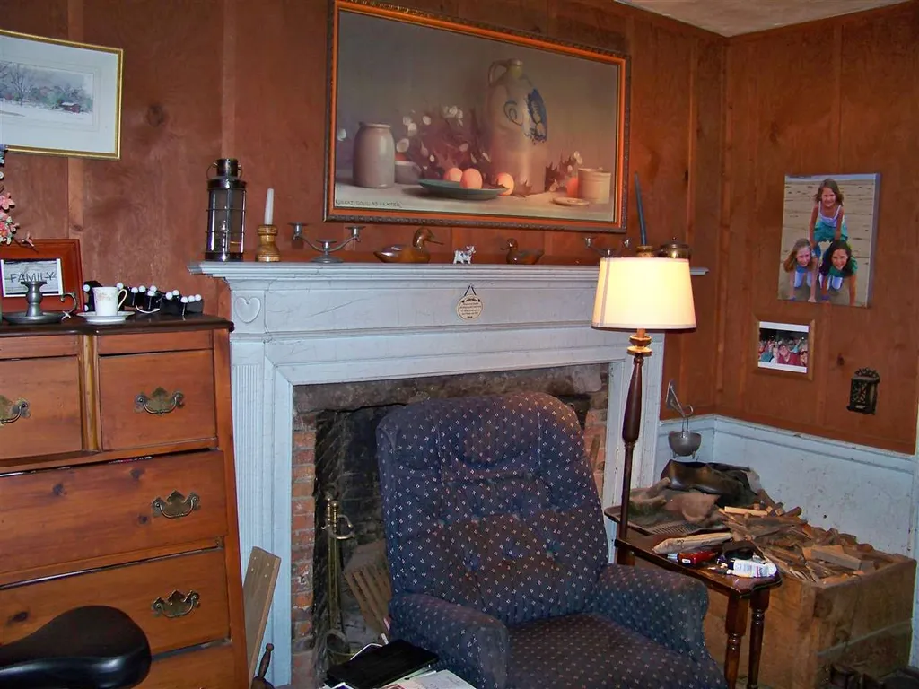453 Us Route 4 Canaan NH 03741-7870