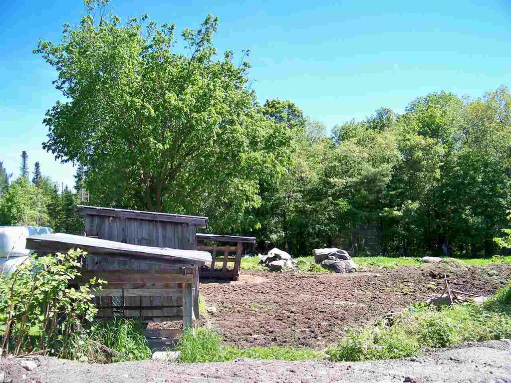 453 Us Route 4 Canaan NH 03741-7870
