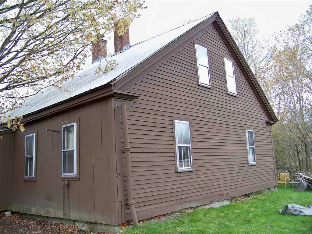 453 Us Route 4 Canaan NH 03741-7870