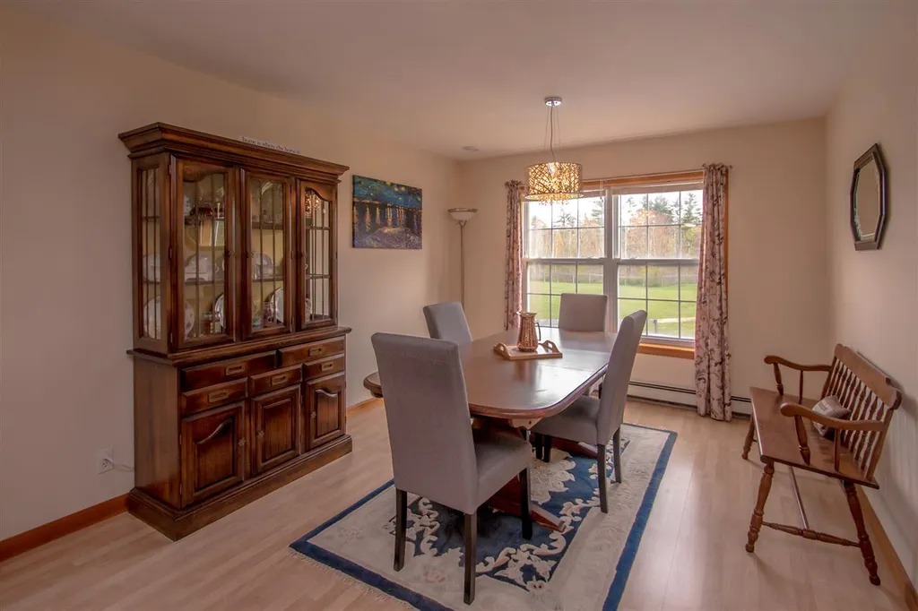 64 Scribner Road Fremont NH 03044