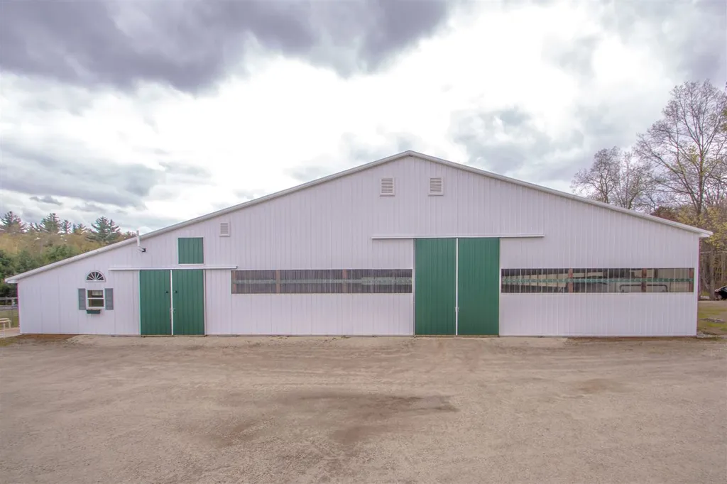 64 Scribner Road Fremont NH 03044