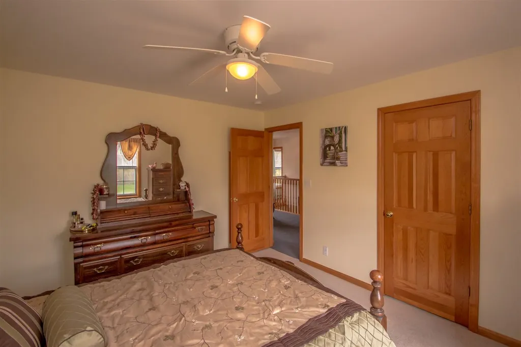 64 Scribner Road Fremont NH 03044