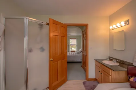 64 Scribner Road Fremont NH 03044