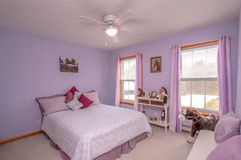 64 Scribner Road Fremont NH 03044