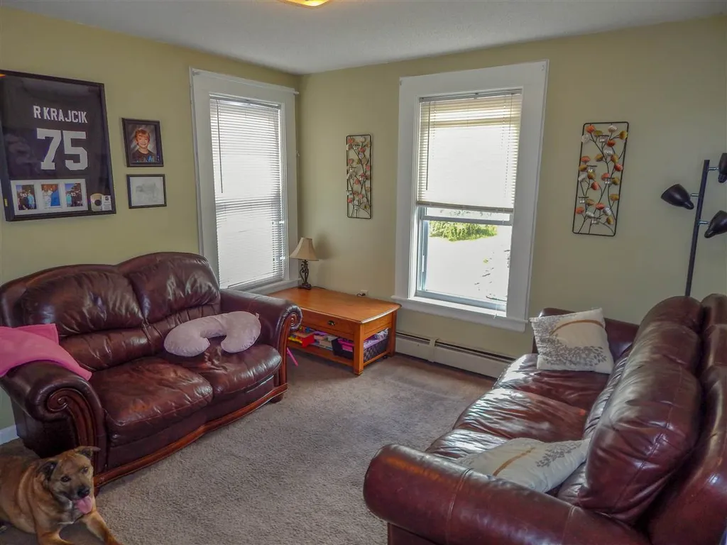 41 South Avenue Derry NH 03038