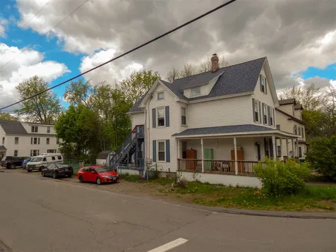 41 South Avenue Derry NH 03038